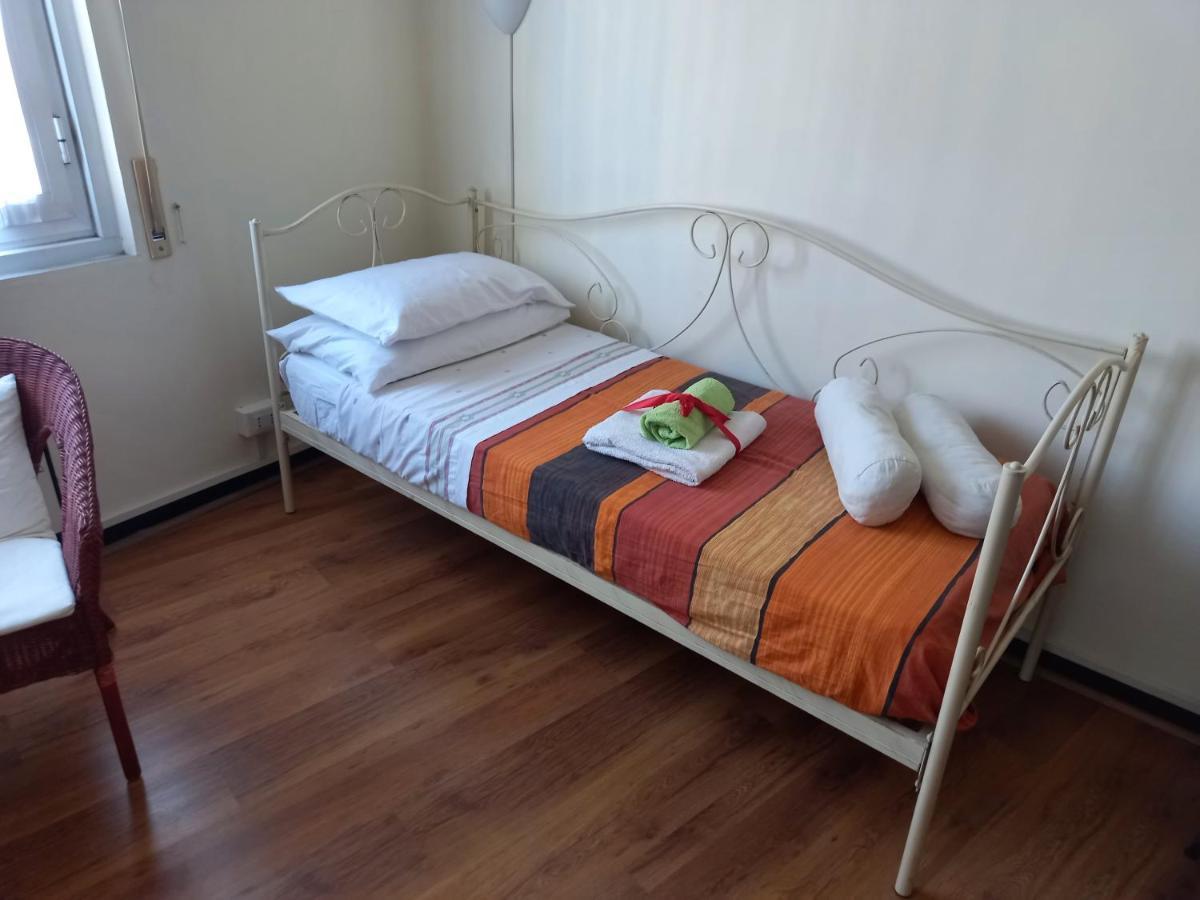 Il Riposo Del Guerriero Guesthouse 제노바 외부 사진