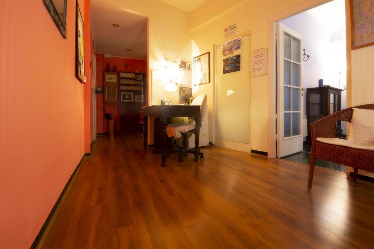 Il Riposo Del Guerriero Guesthouse 제노바 외부 사진